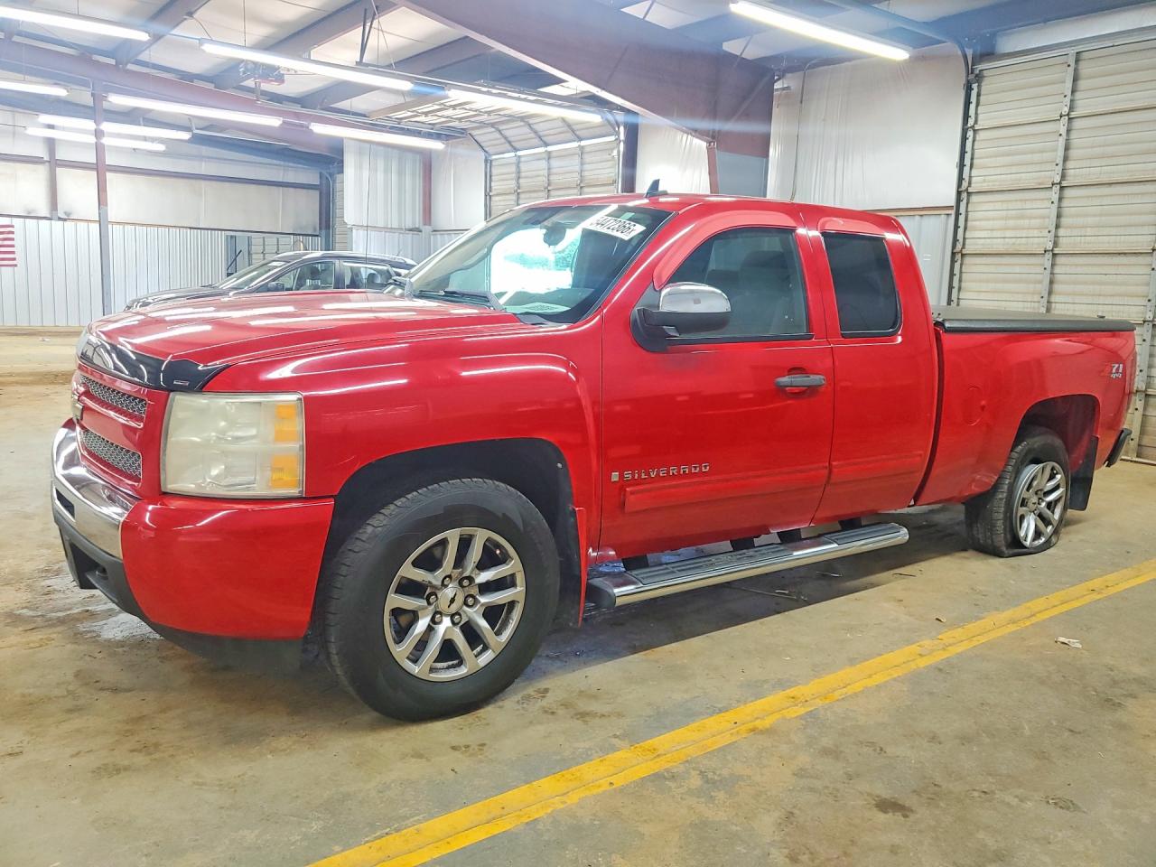 Salvage Chevrolet Silverado Image
