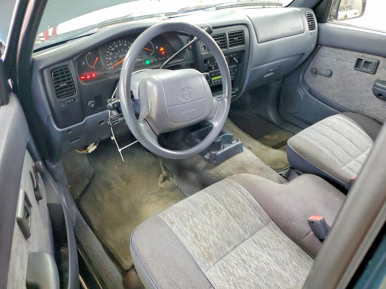 Toyota Tacoma Xtracab