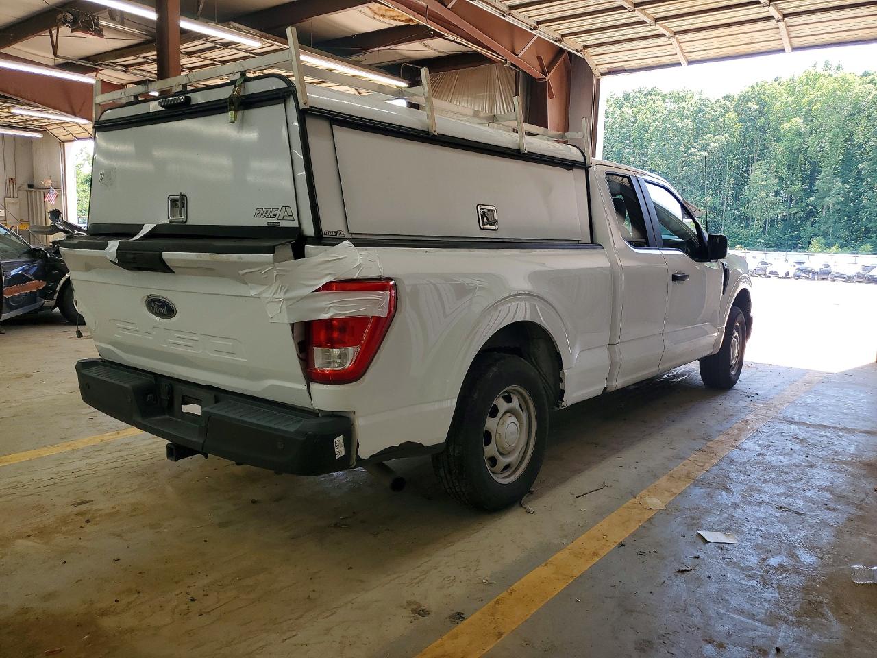 Ford F-150 Super Cab