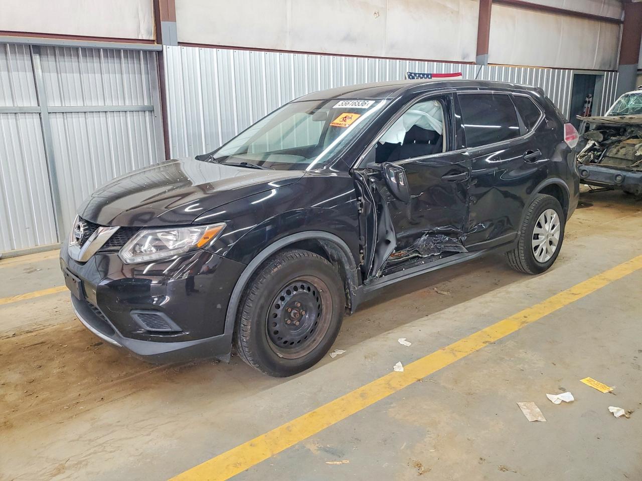 Salvage Nissan Rogue Image