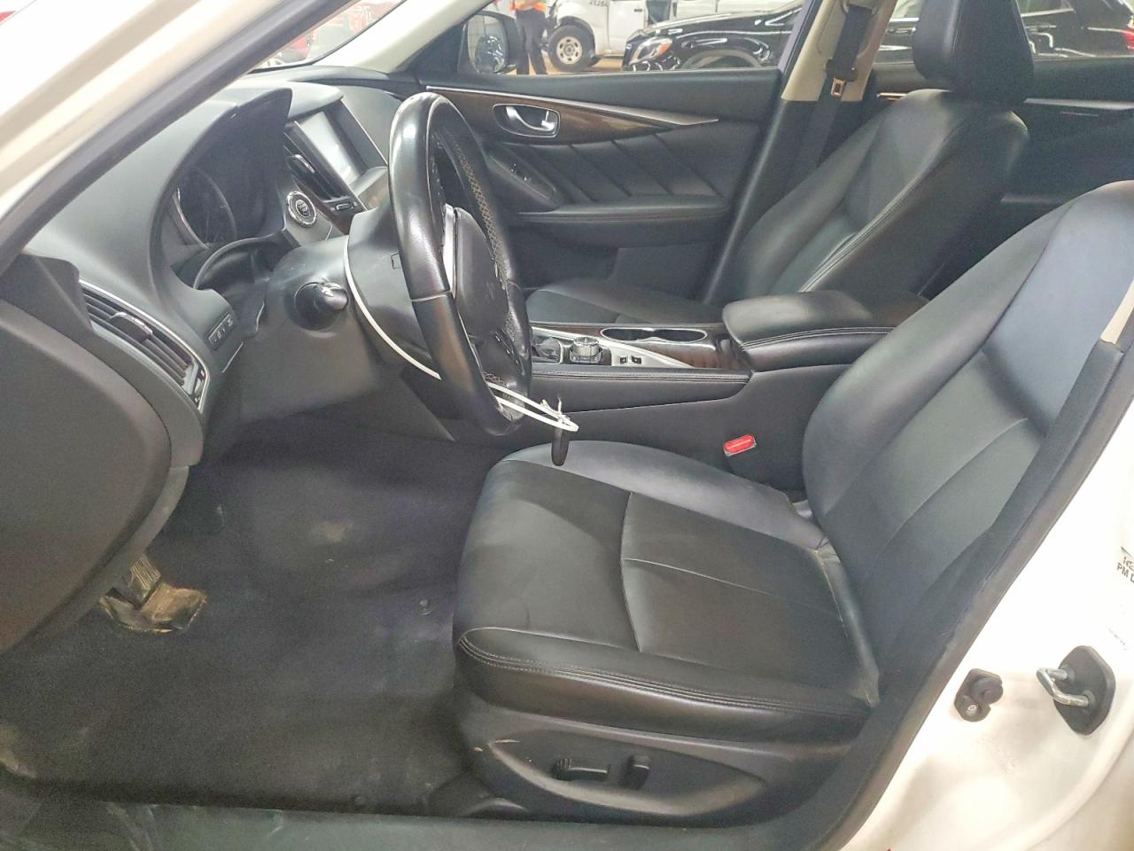 INFINITI Q50 3.0t L 3.0t Luxe