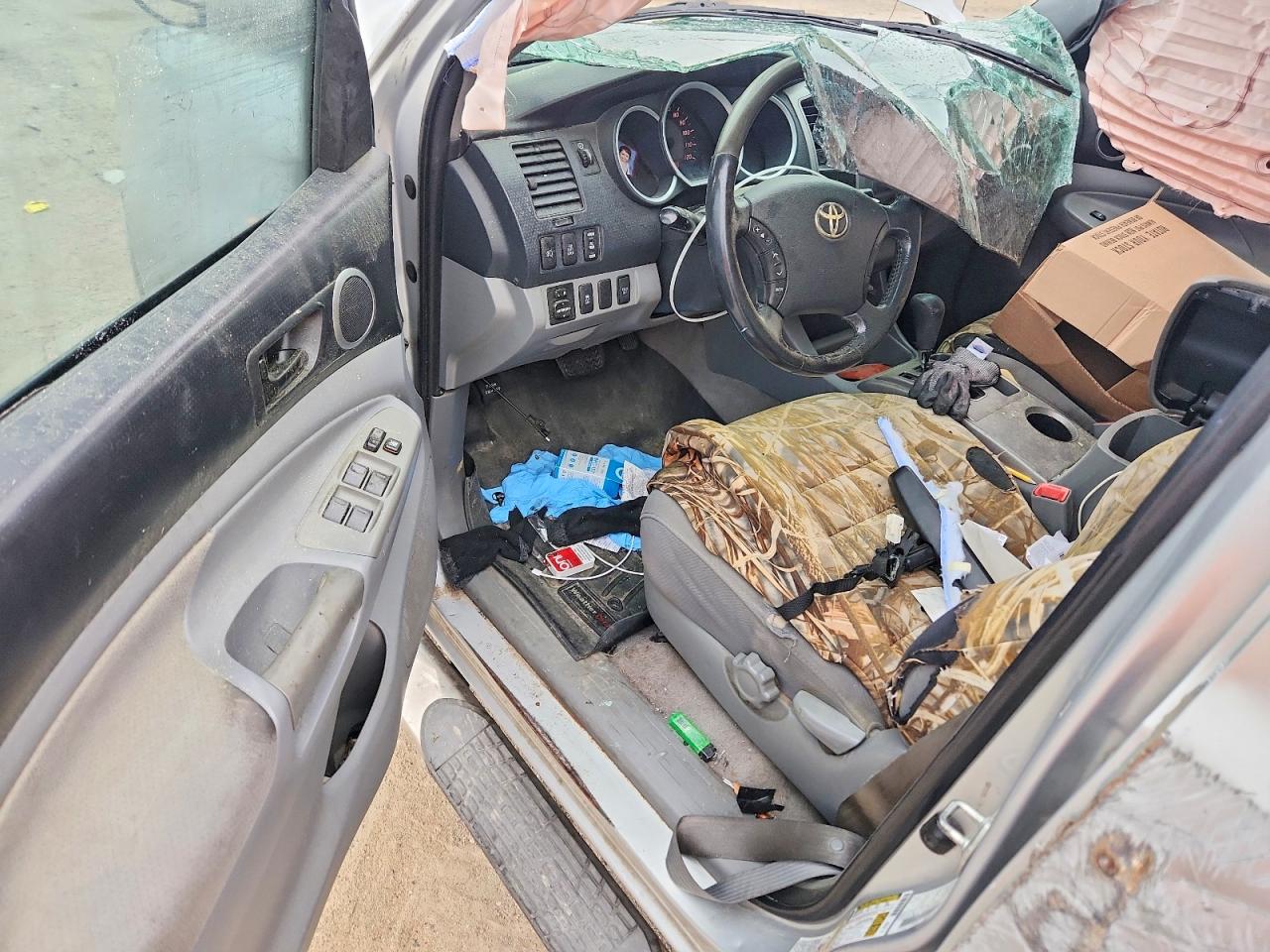 Toyota Tacoma