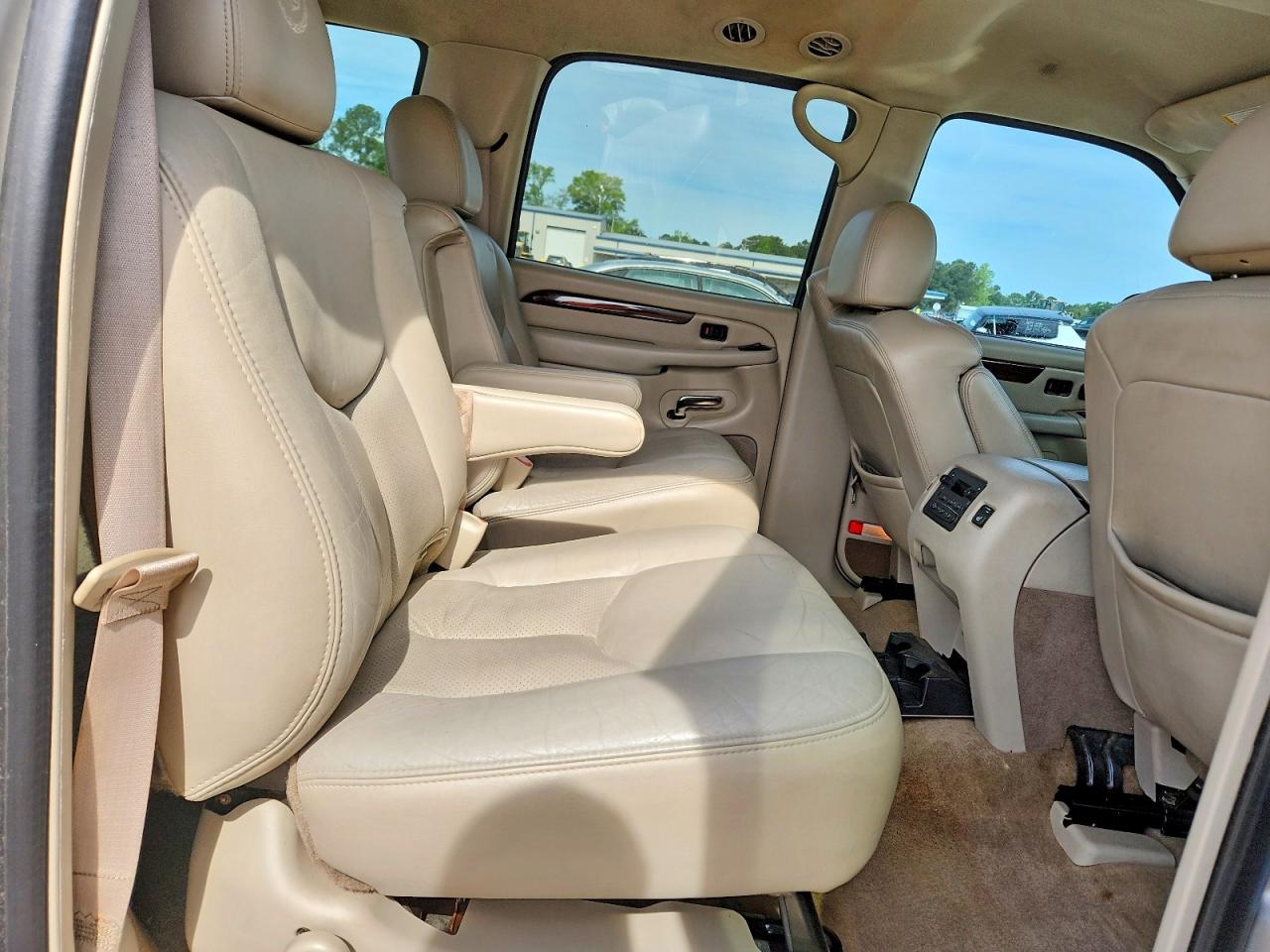 Cadillac Escalade Esv