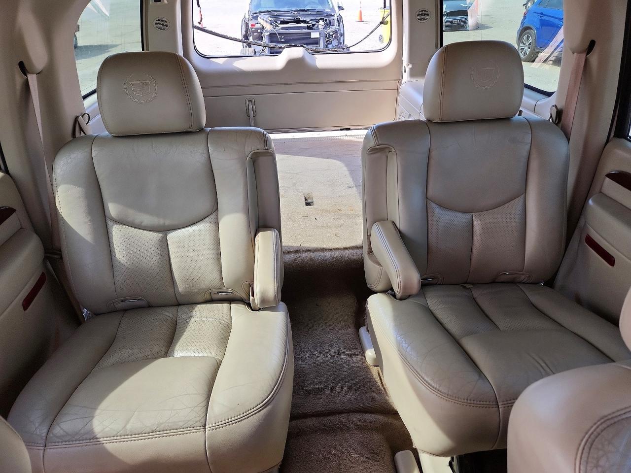 Cadillac Escalade Esv