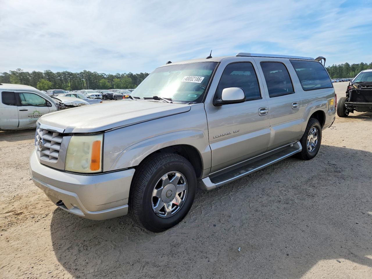 Salvage Cadillac Escalade Image