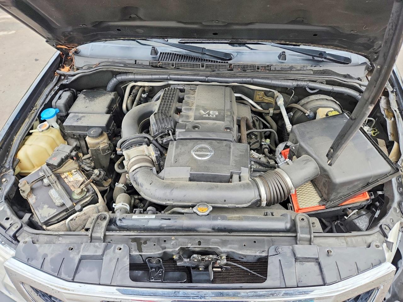Nissan Frontier Sv
