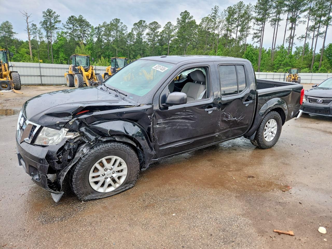 Salvage Nissan Frontier Image