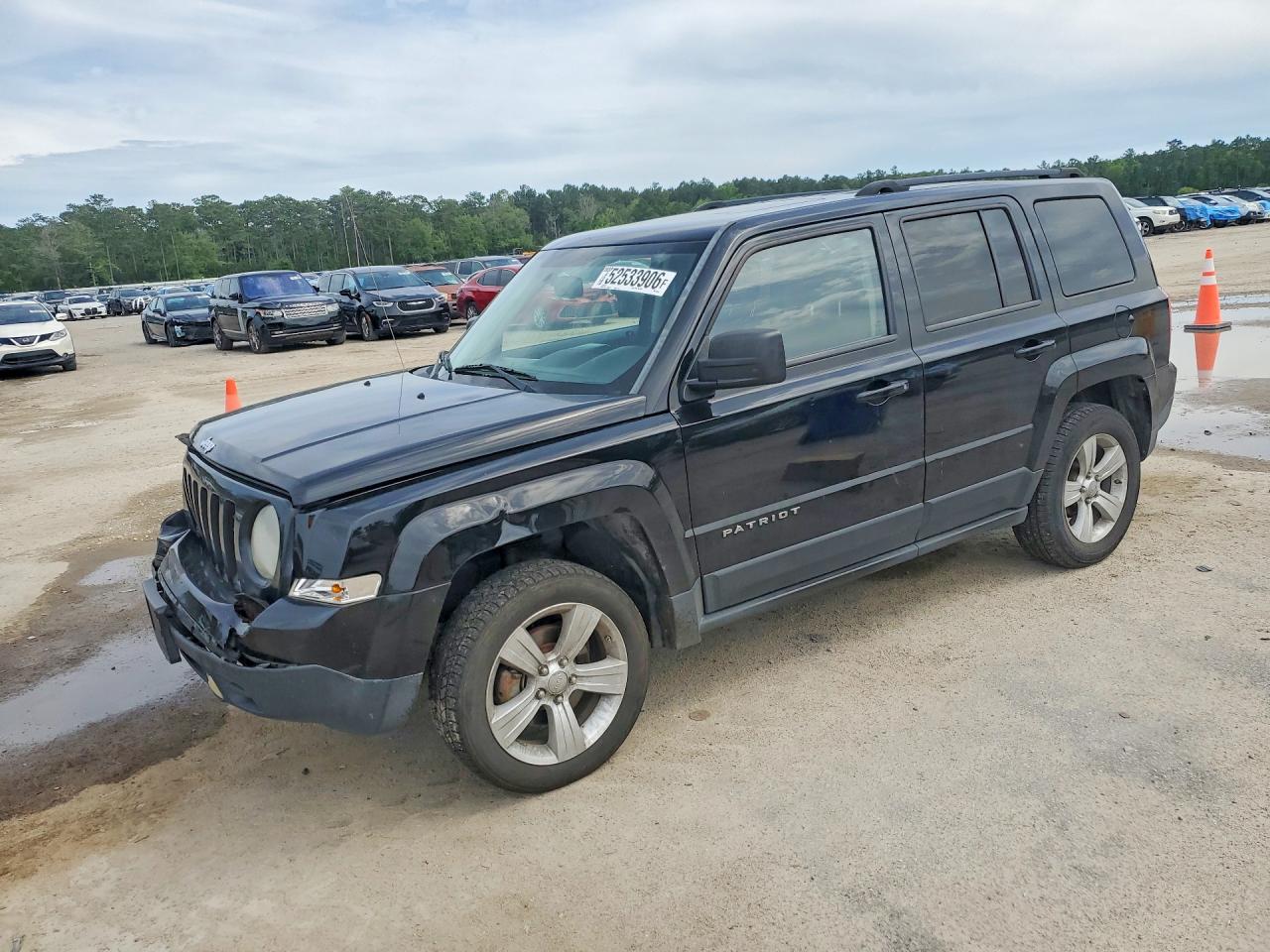 Salvage Jeep Patriot Image