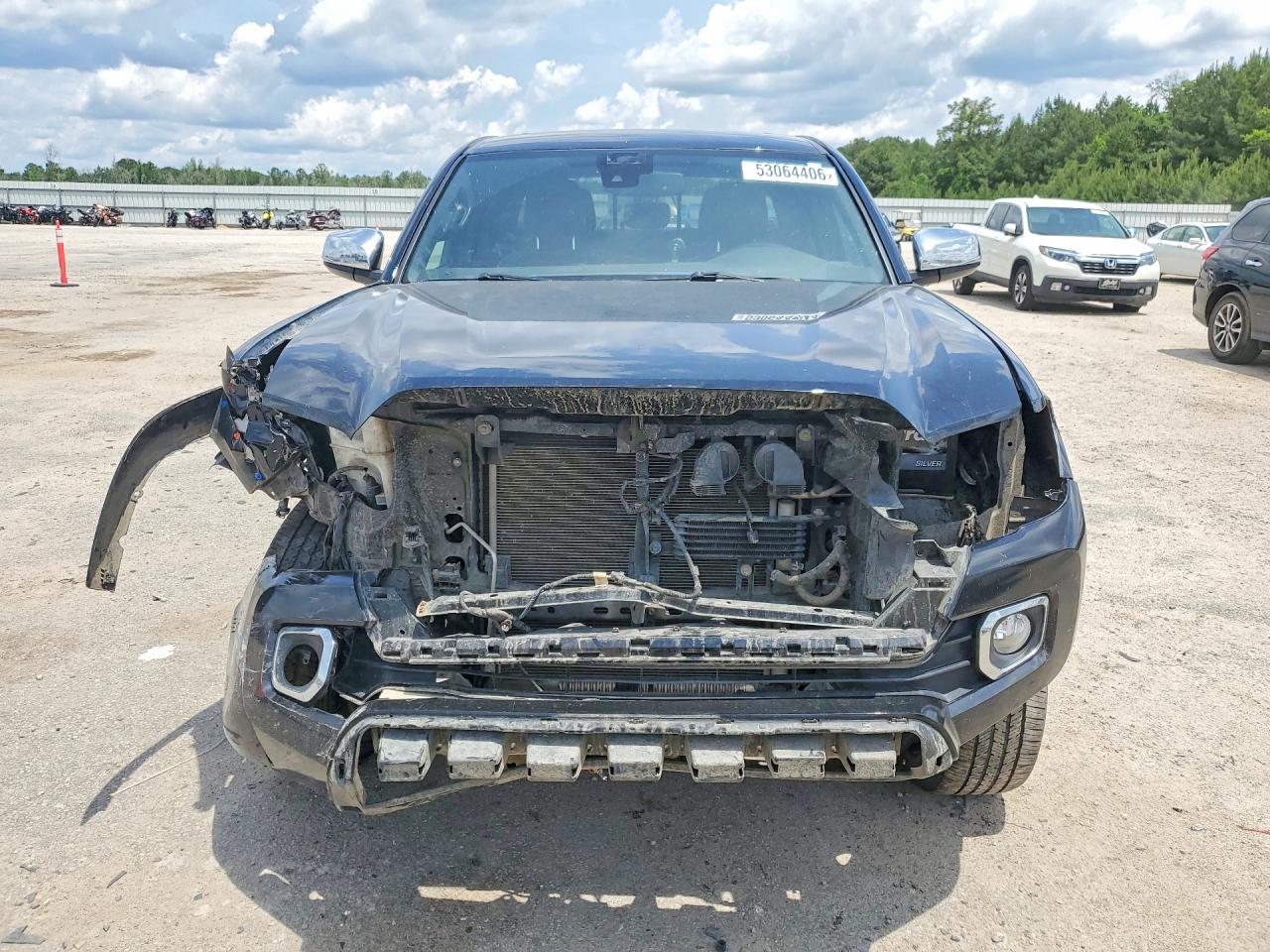 Toyota Tacoma Limited
