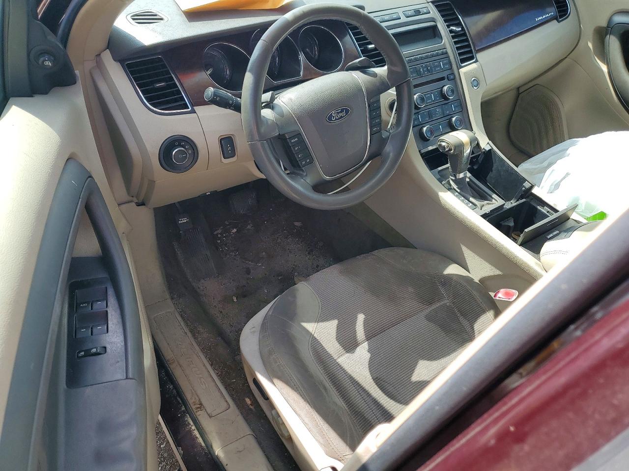 Ford Taurus Sel