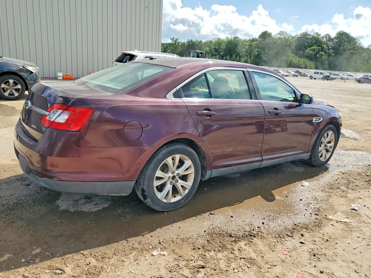 Ford Taurus Sel