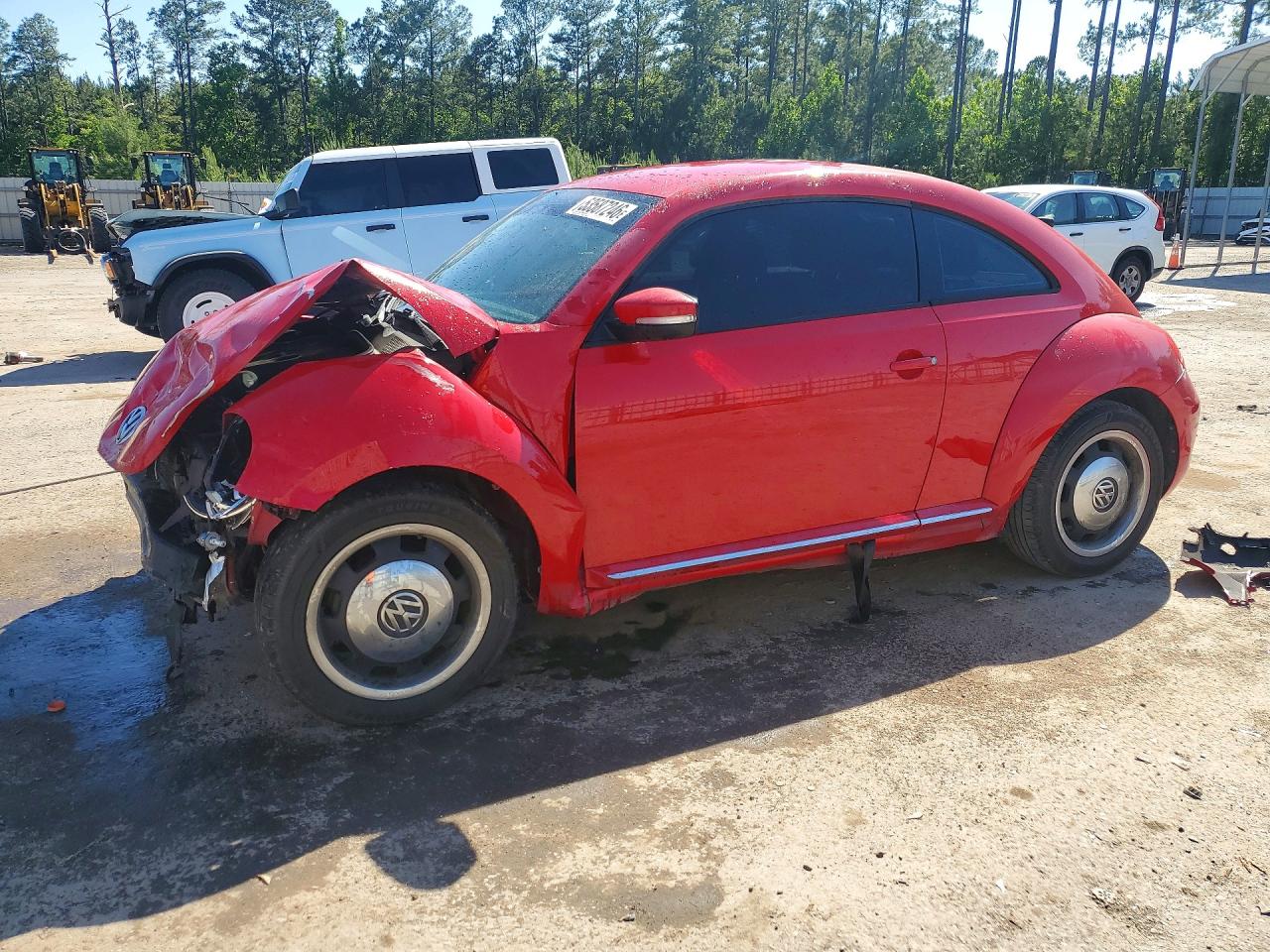 Salvage Volkswagen Beetle Image