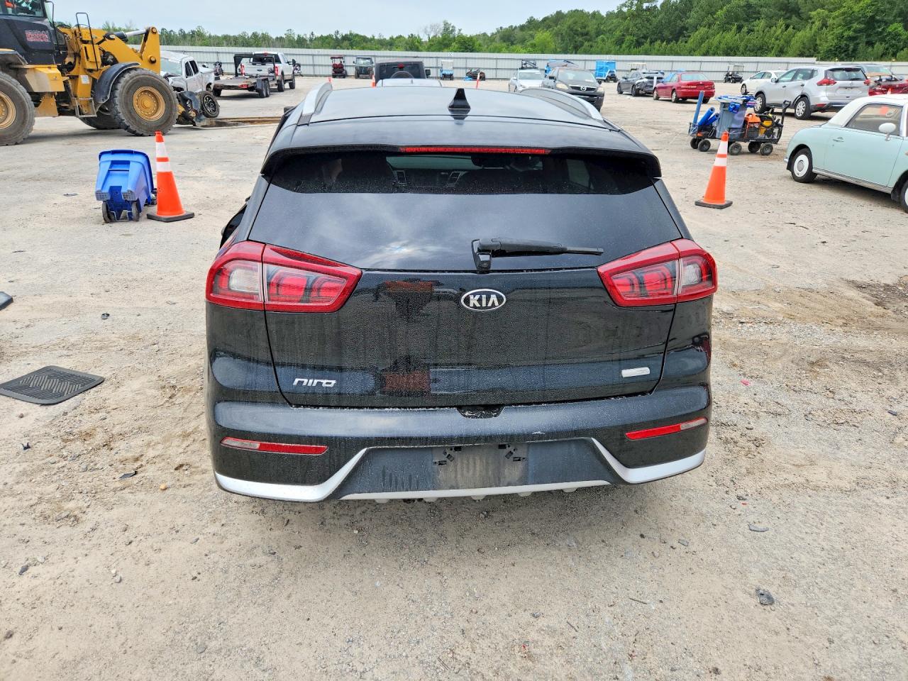 Kia Niro Lx