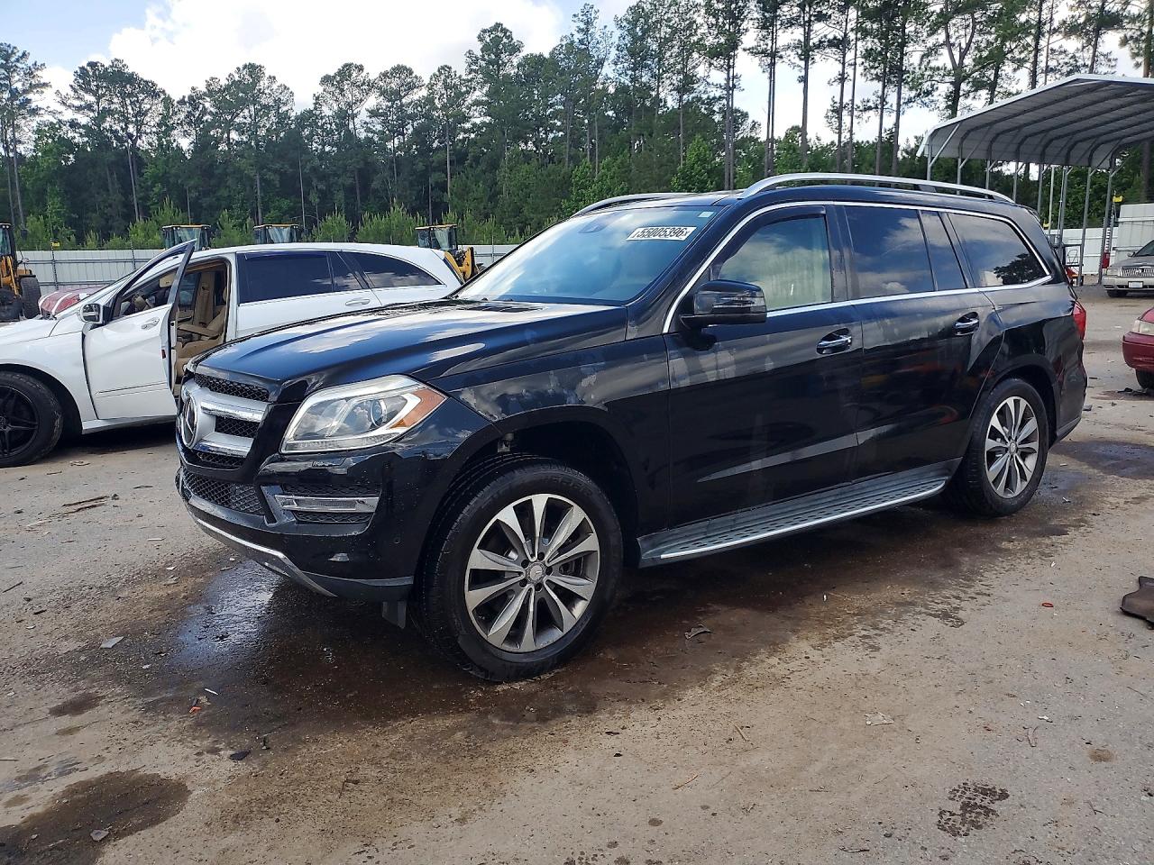 Salvage Mercedes-Benz G-Class Image