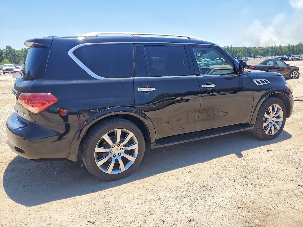 INFINITI Qx Base