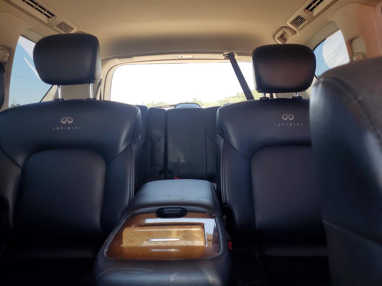 INFINITI Qx Base