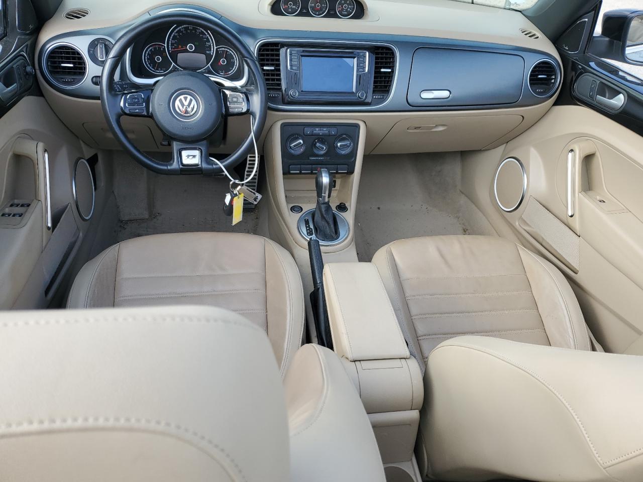 Volkswagen Beetle R-line