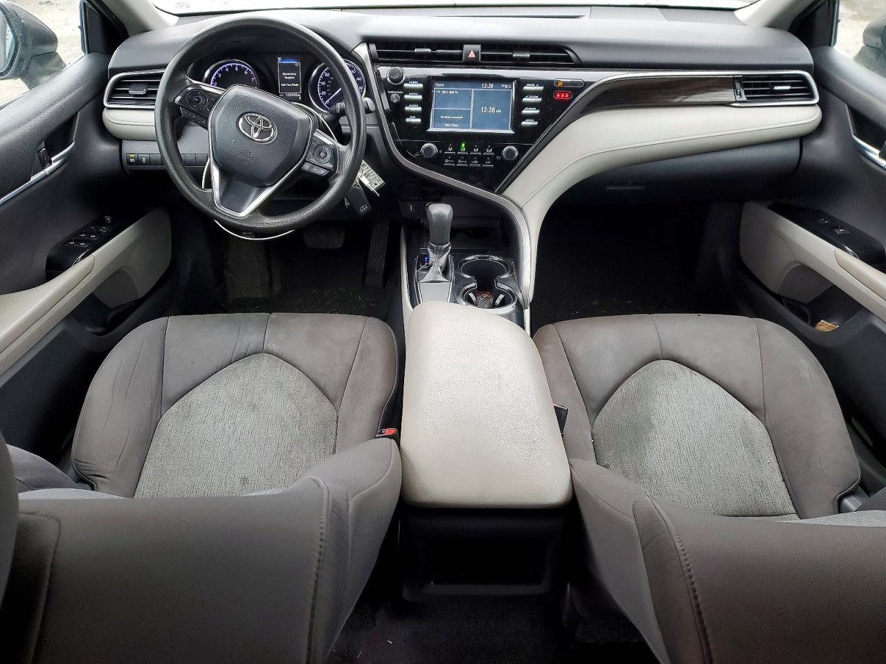 Toyota Camry L