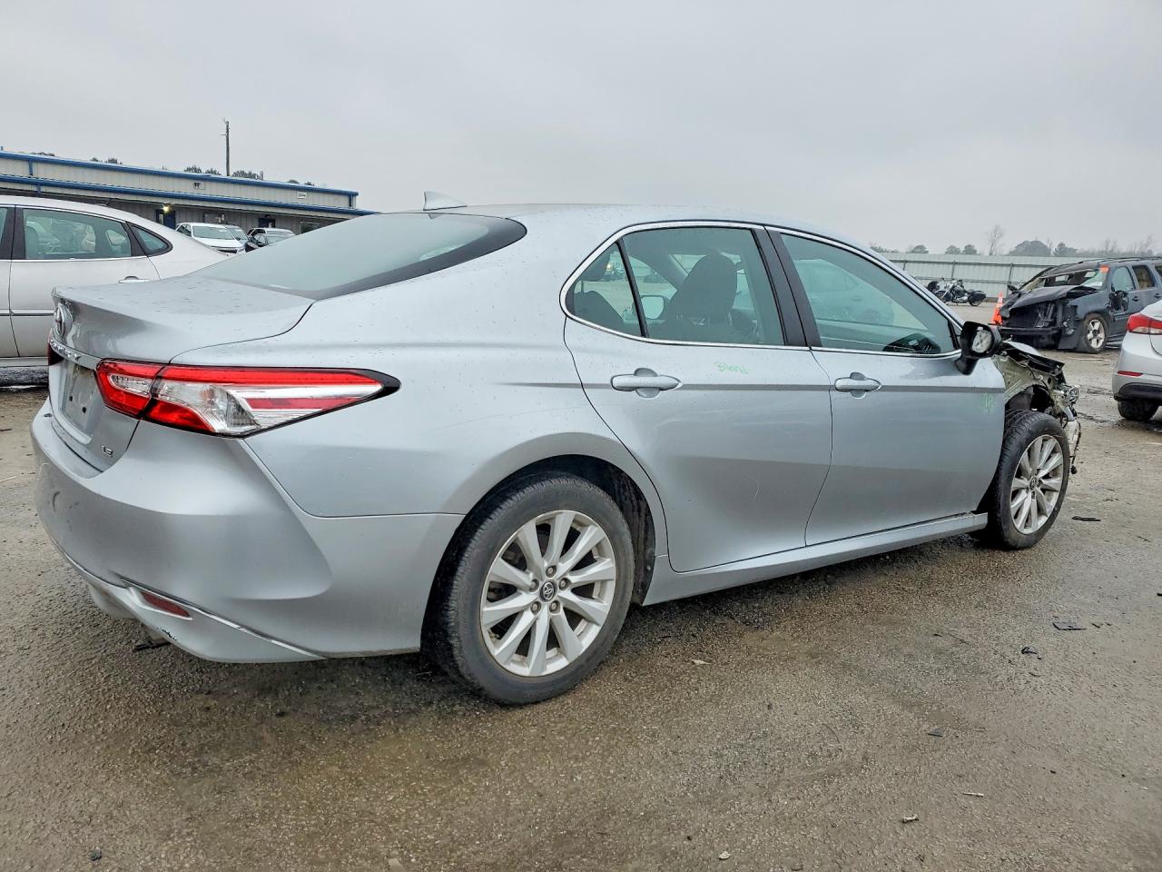 Toyota Camry L