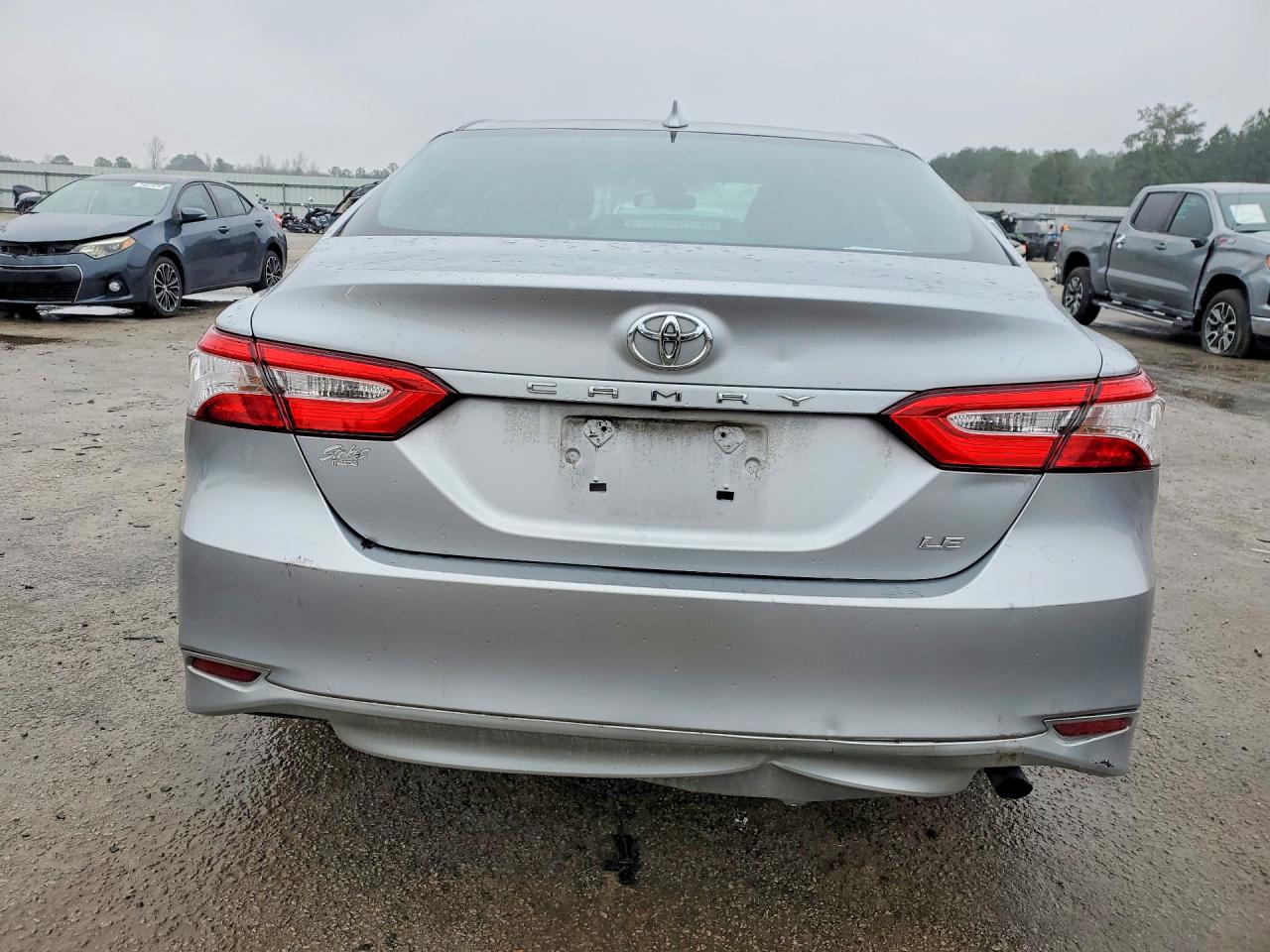 Toyota Camry L