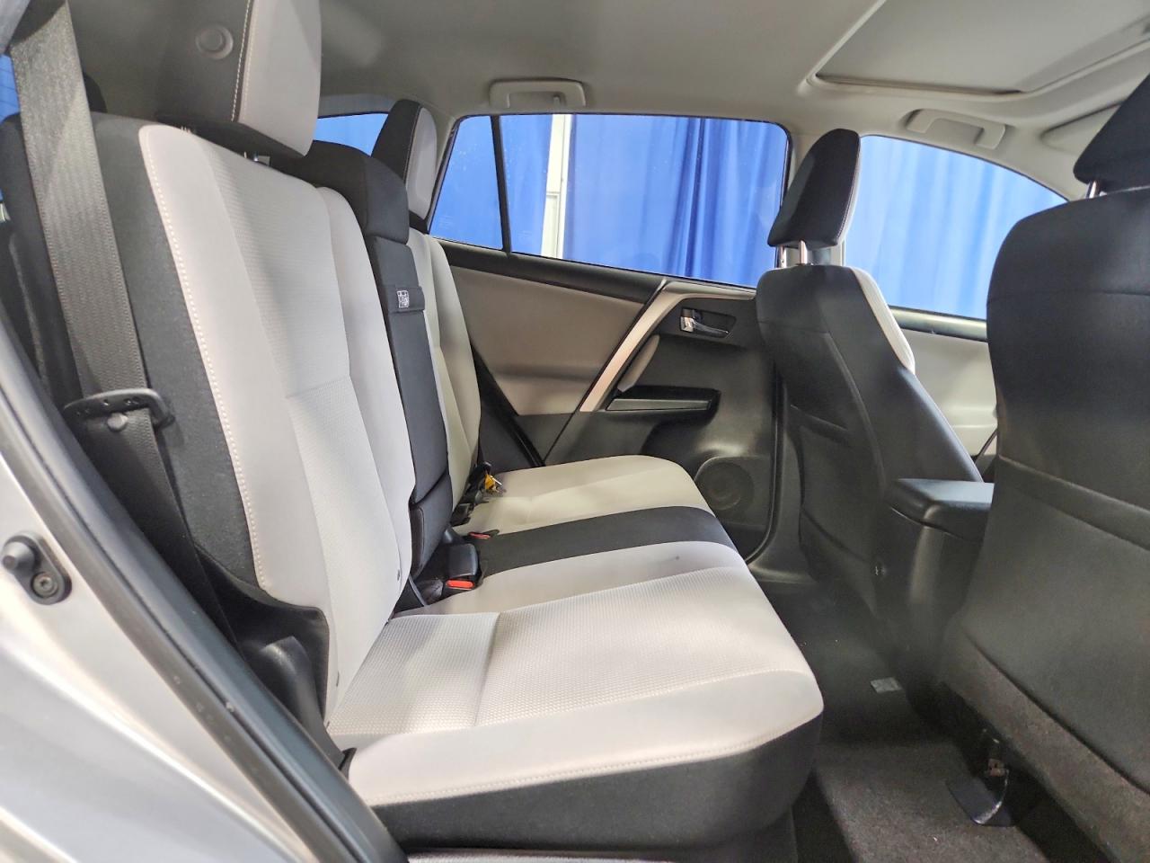 Toyota RAV4 Le