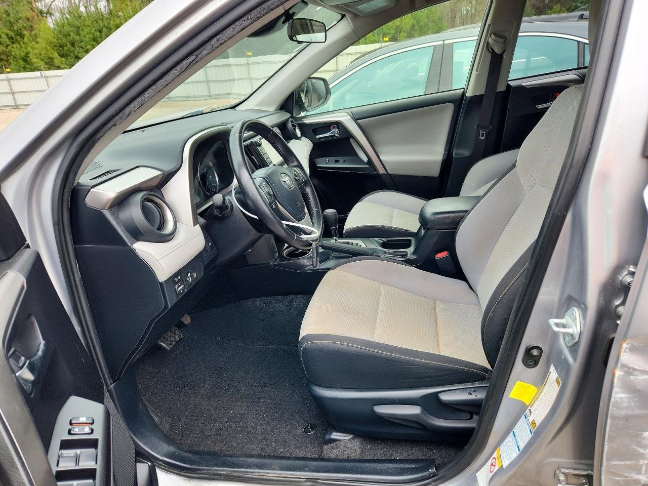 Toyota RAV4 Le