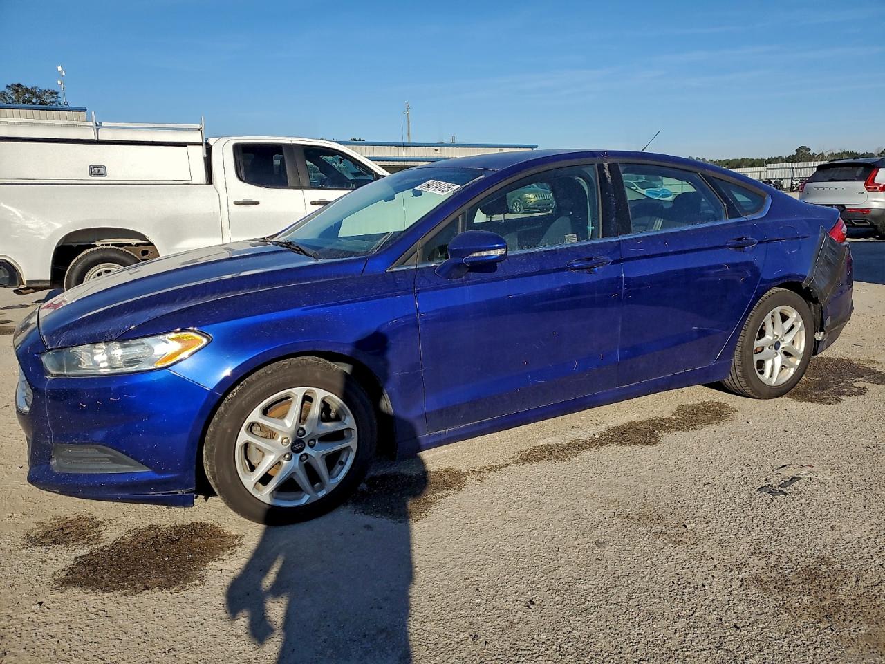 Salvage Ford Fusion Image