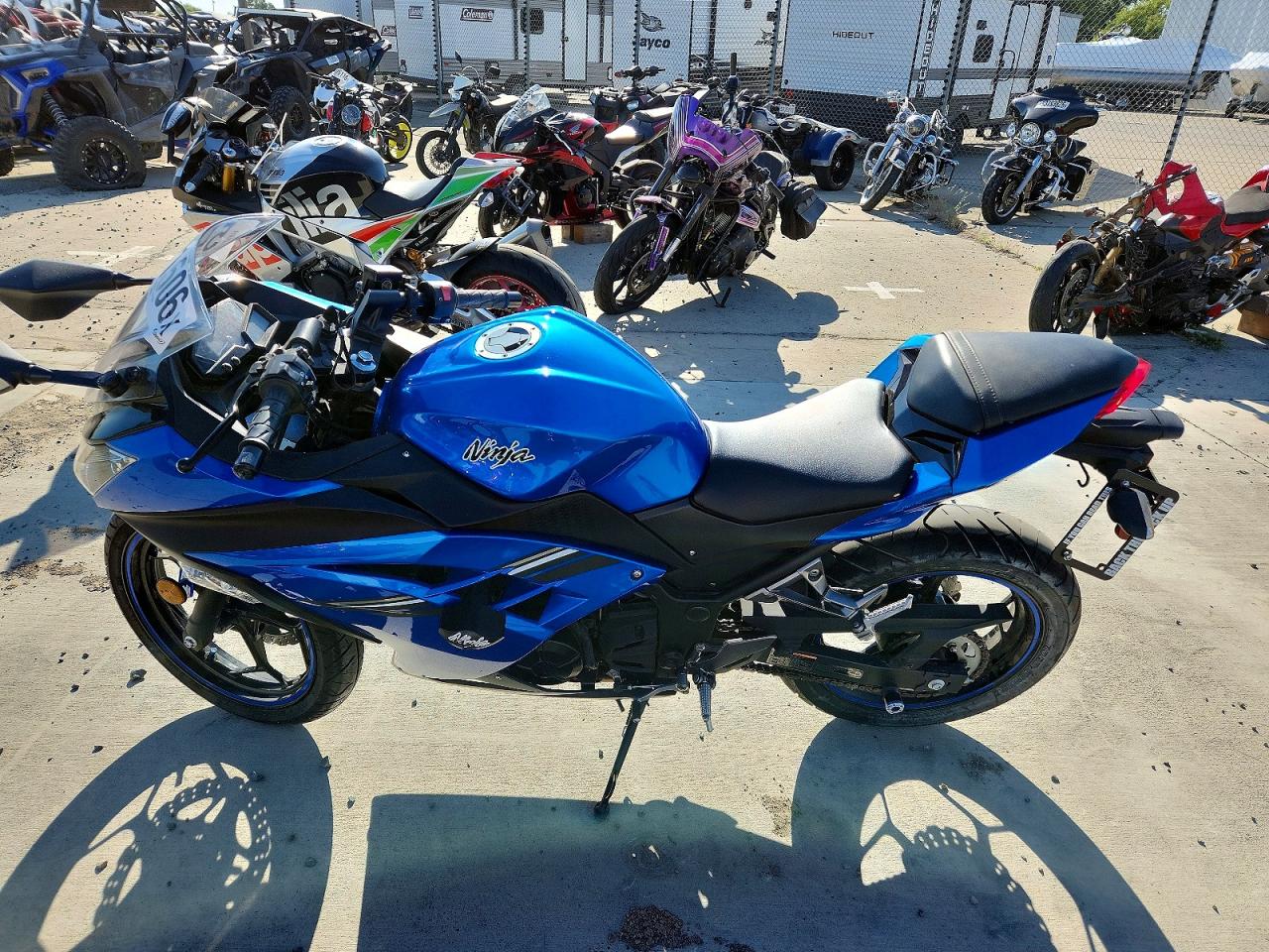 Kawasaki Ex B