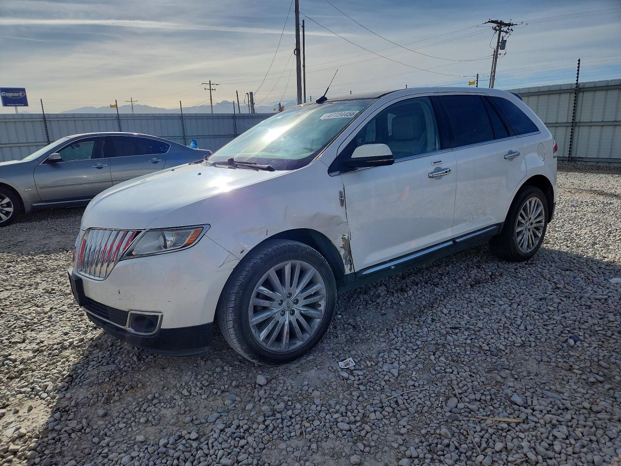 Salvage Lincoln MKX Image