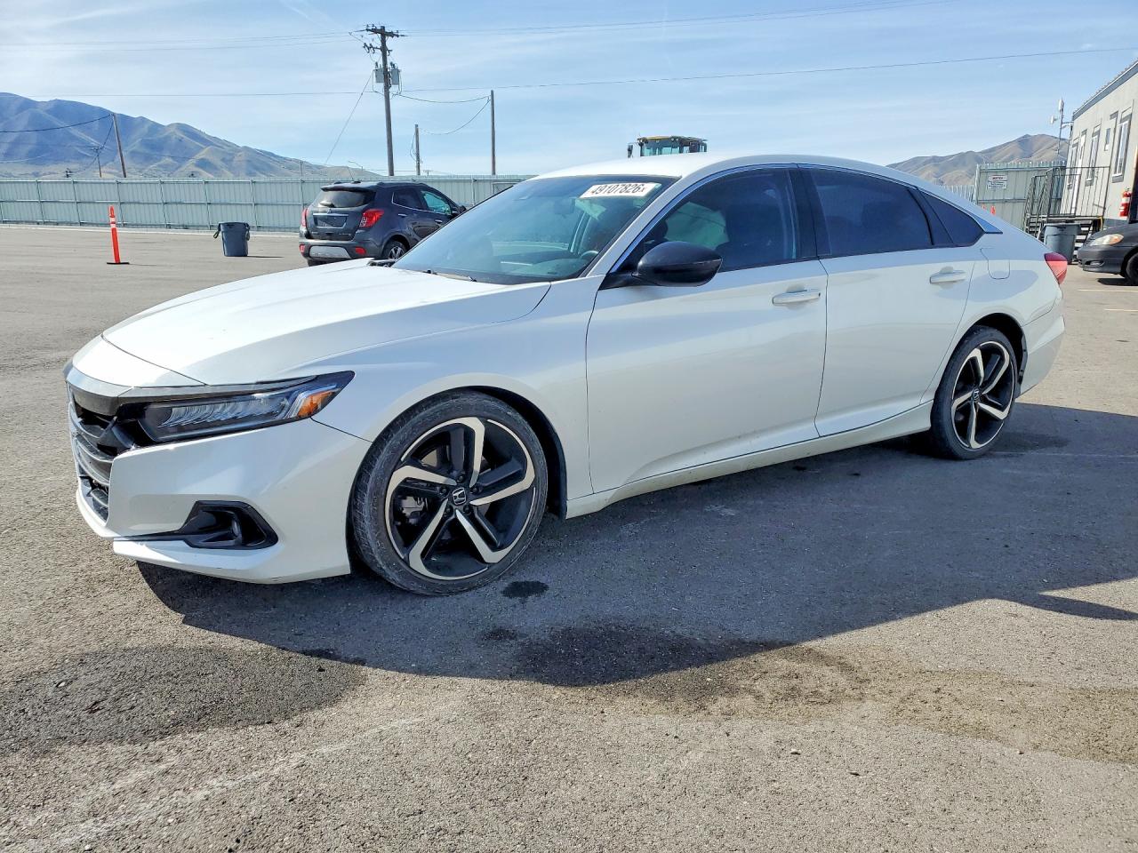 Salvage Honda Accord Image