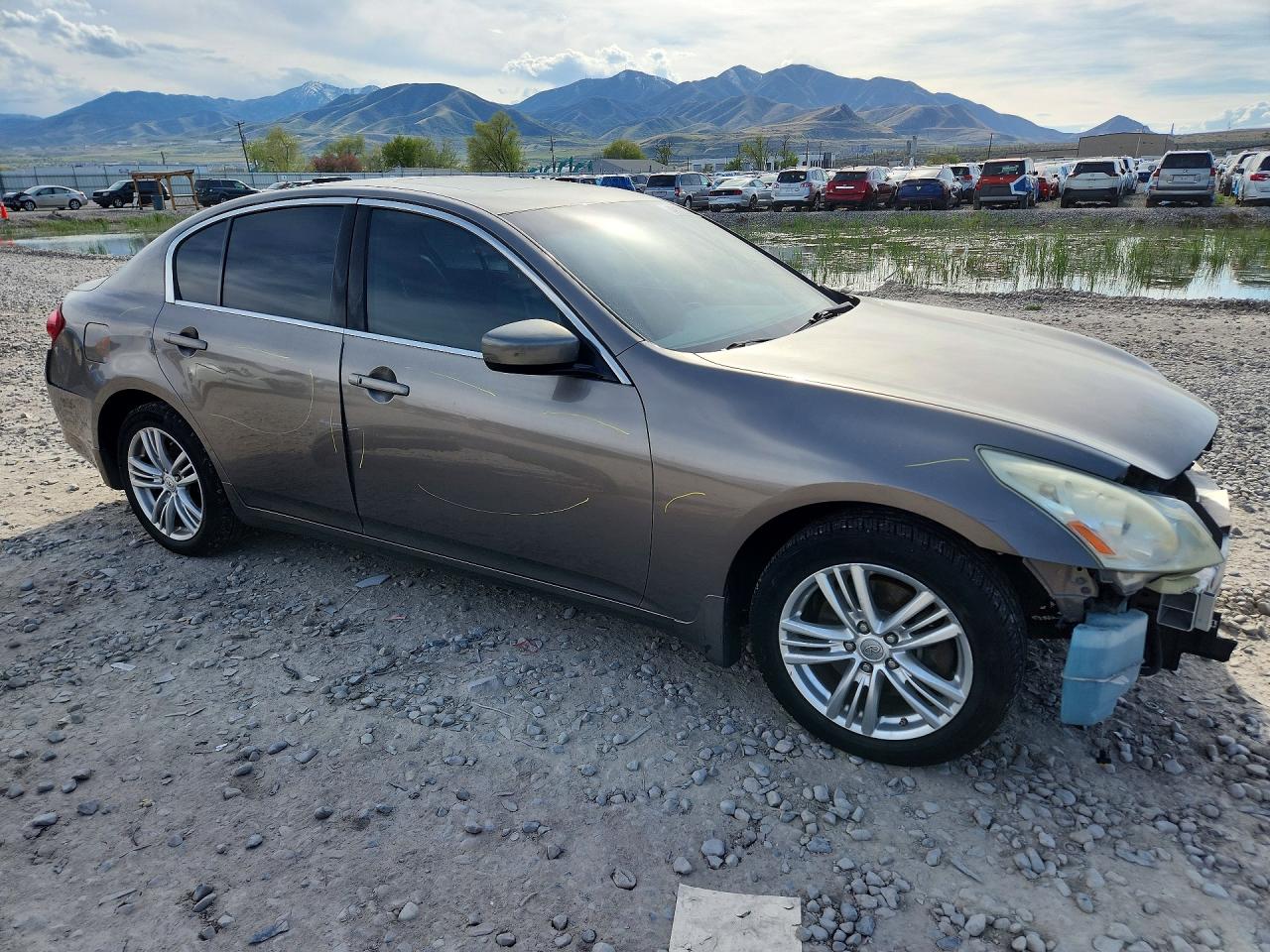 INFINITI G37 X