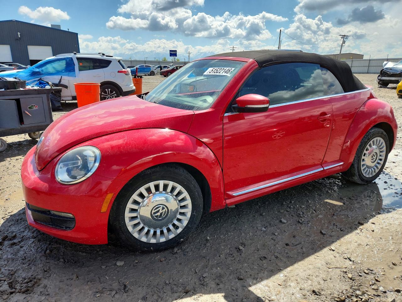 Salvage Volkswagen Beetle Image