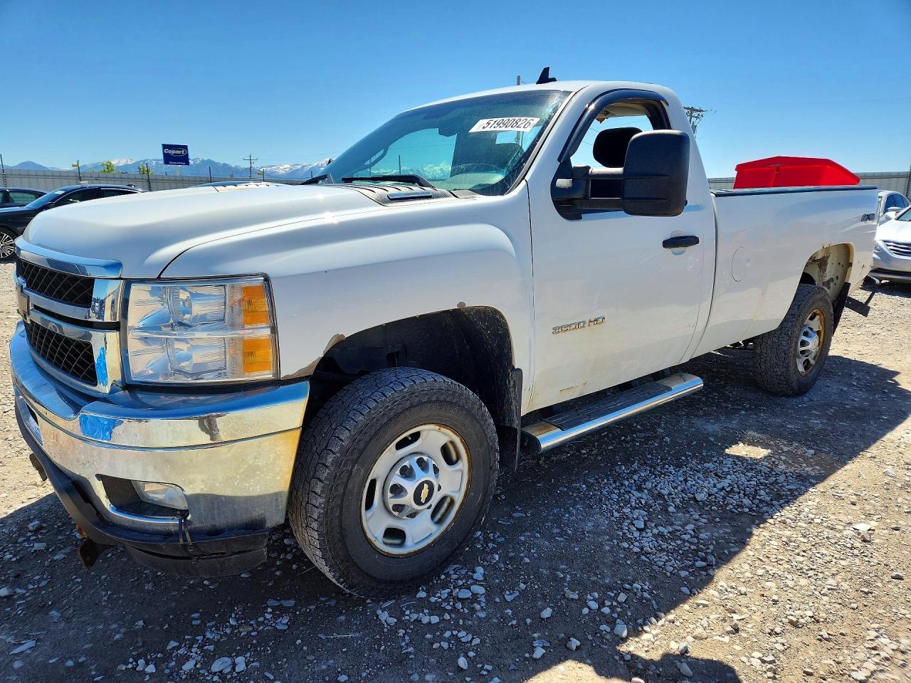 Salvage Chevrolet Silverado Image