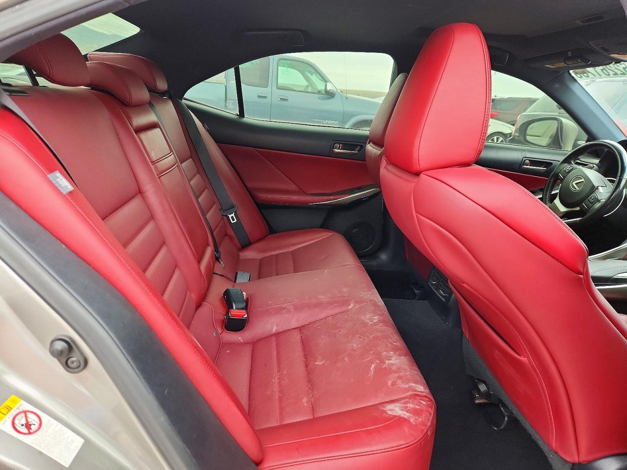 Lexus Is 200t