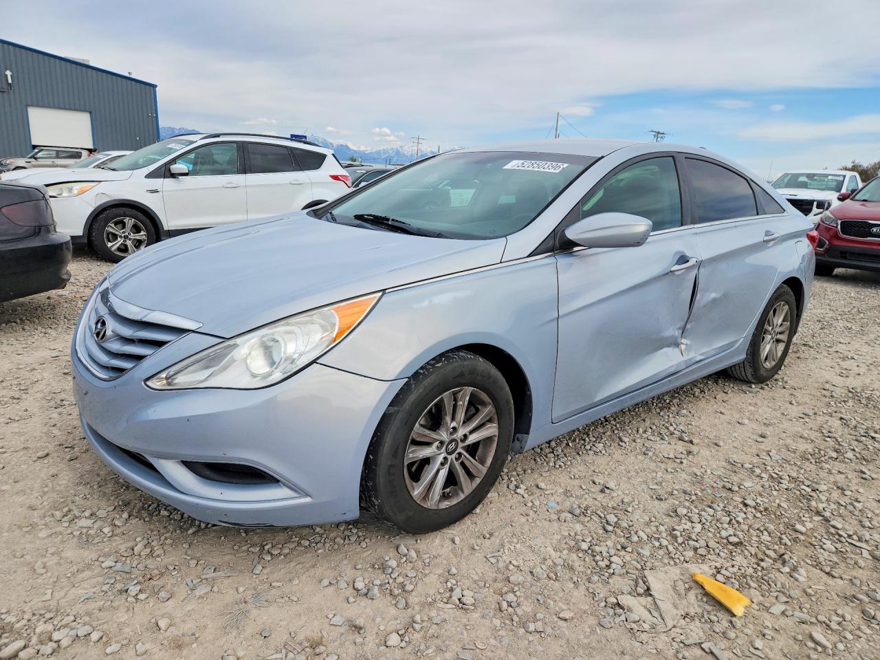 Salvage Hyundai SONATA Image