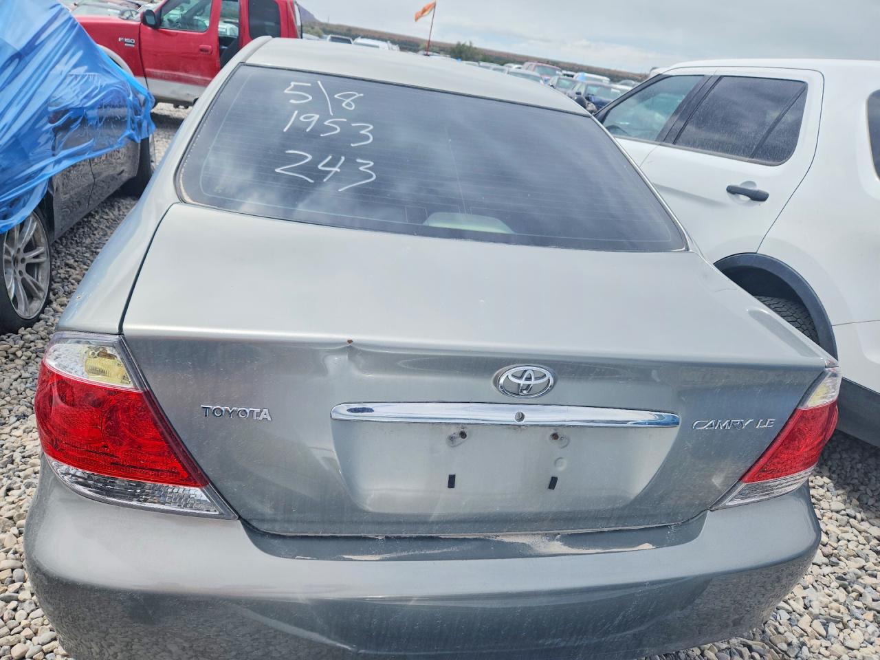 Toyota Camry Le