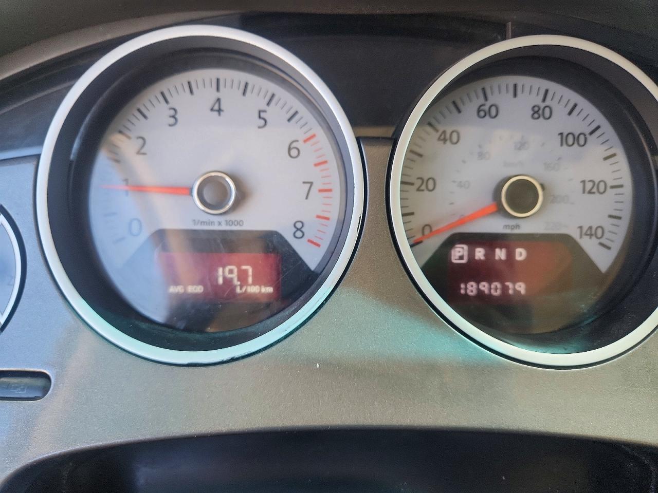 Volkswagen Routan Se