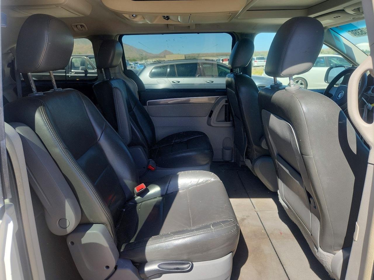 Volkswagen Routan Se