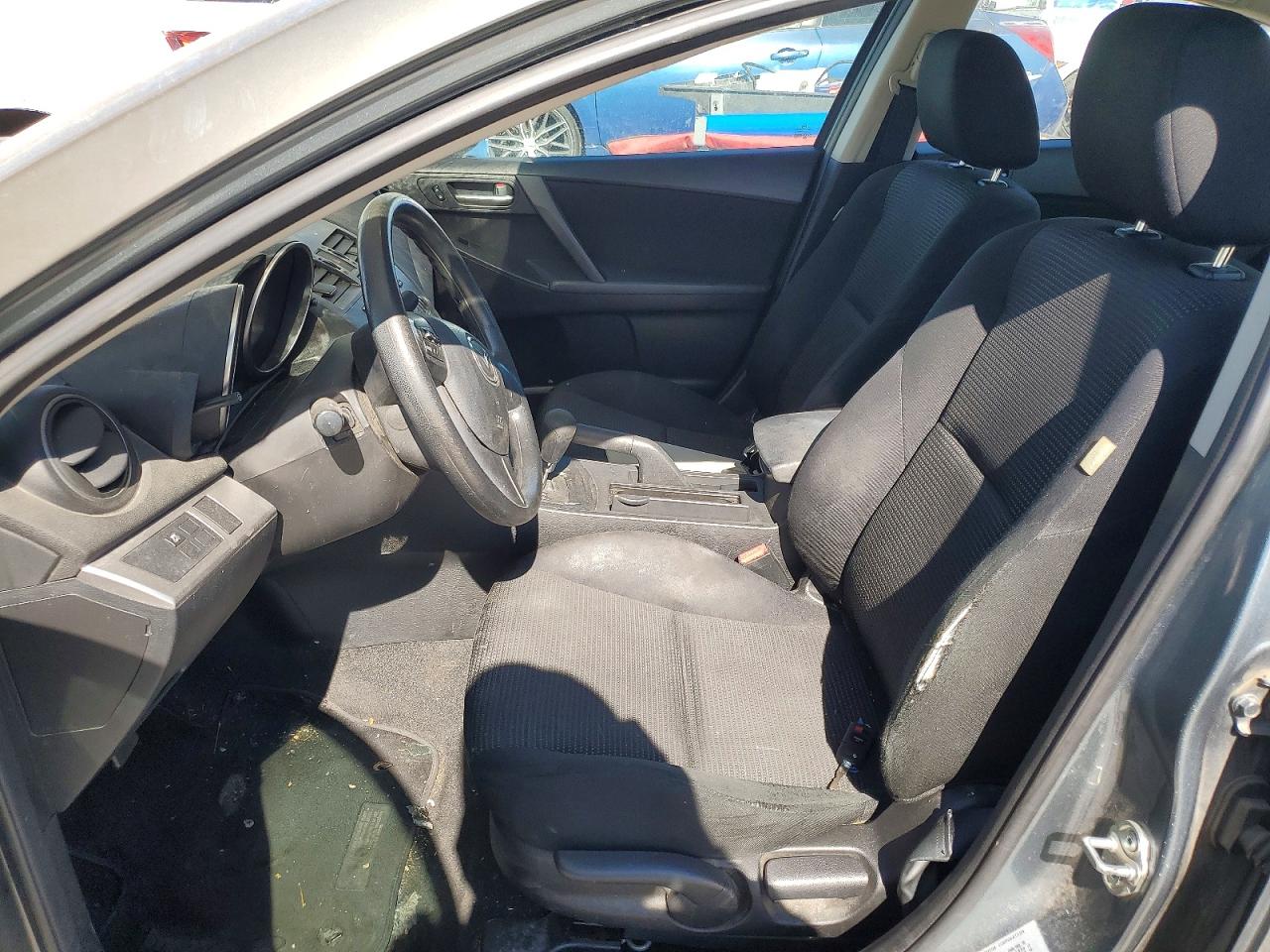 Mazda 3 I