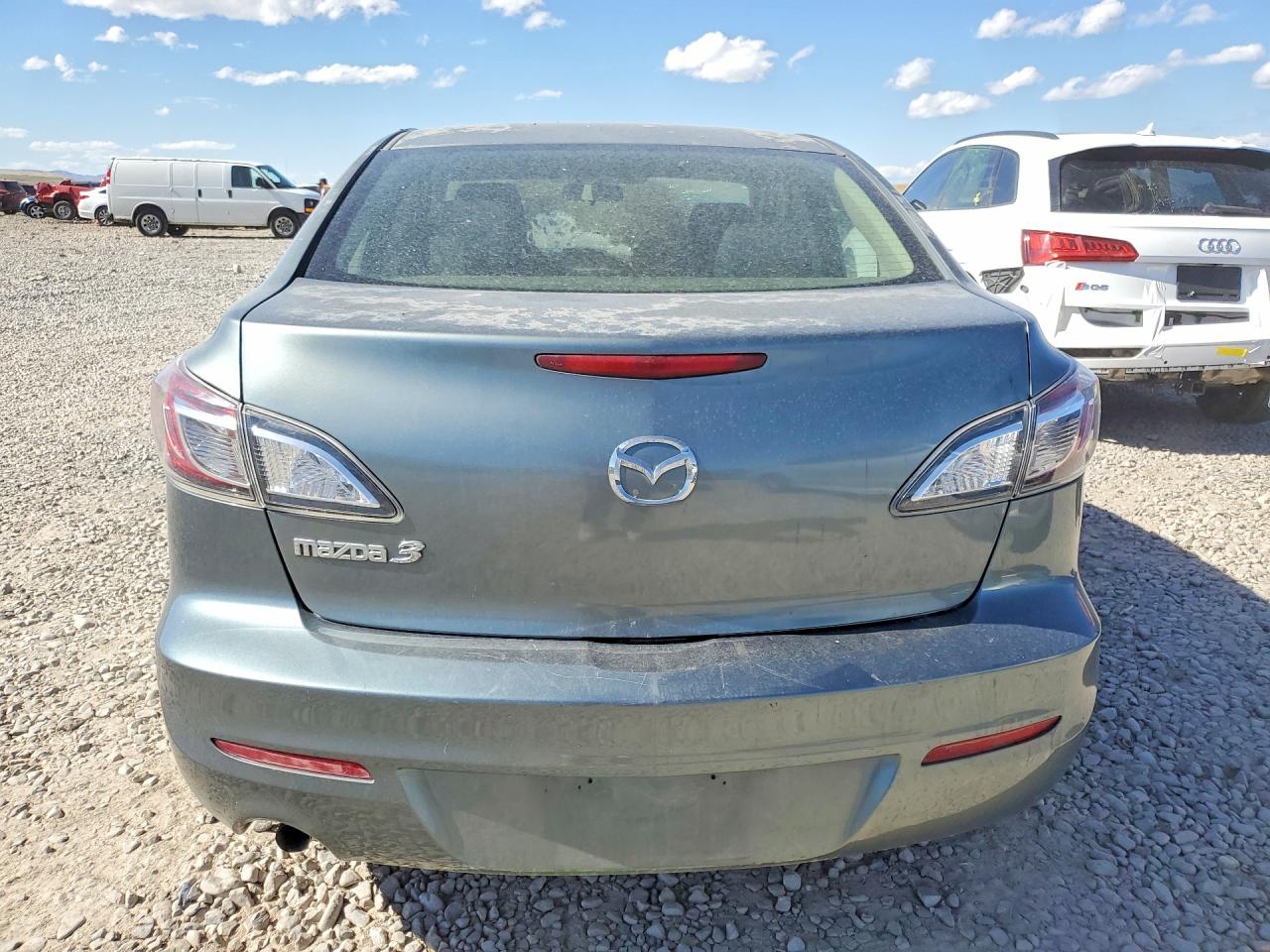 Mazda 3 I