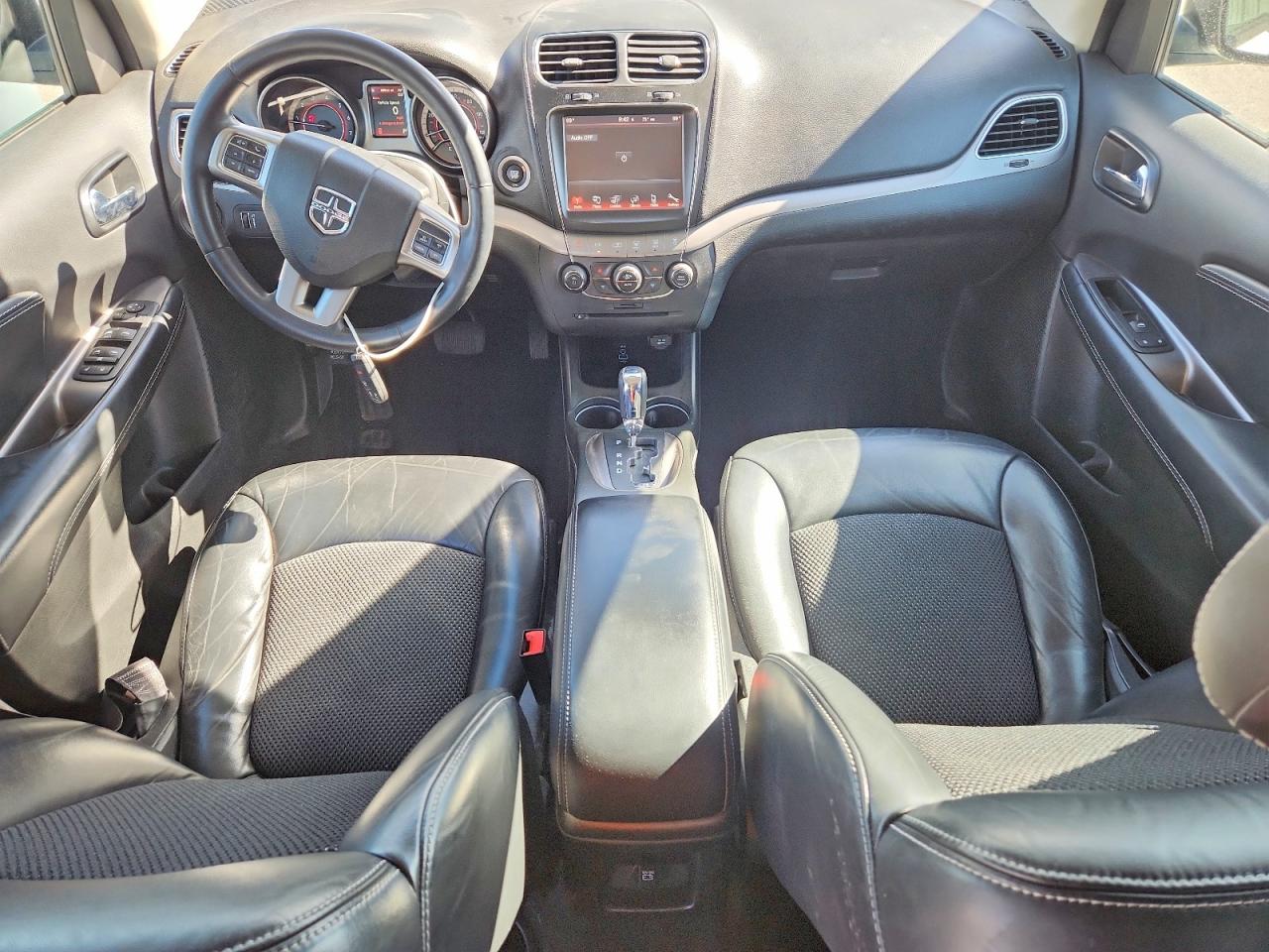 Dodge Journey Crossroad