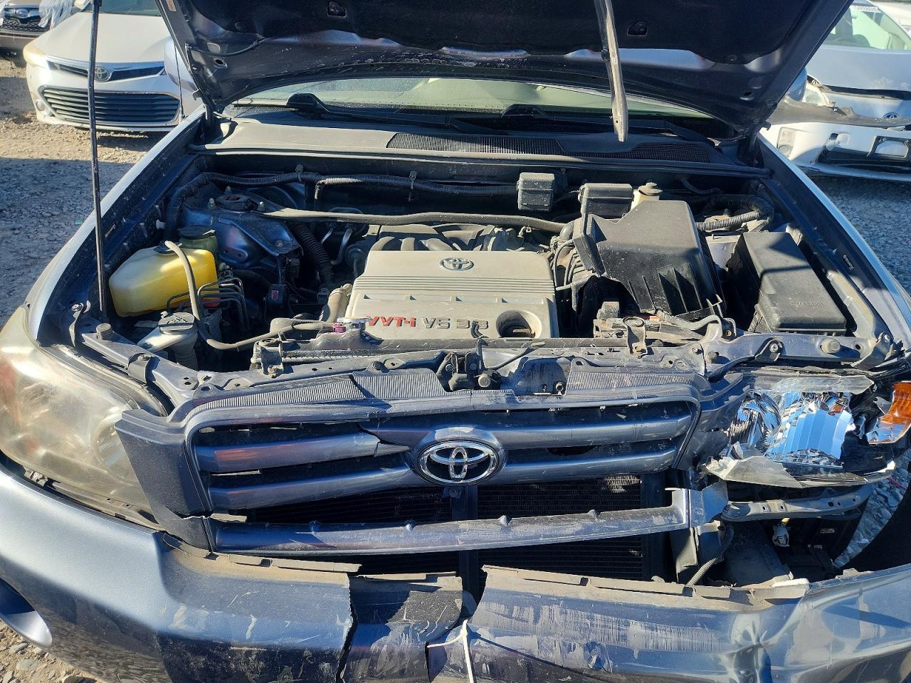 Toyota Highlander Base