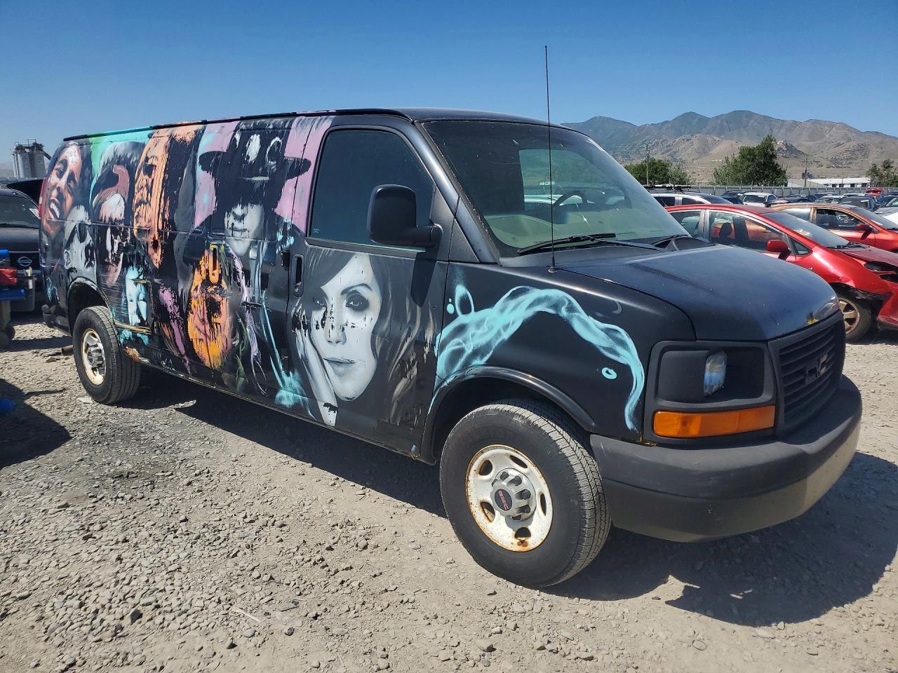 GMC Savana G3500