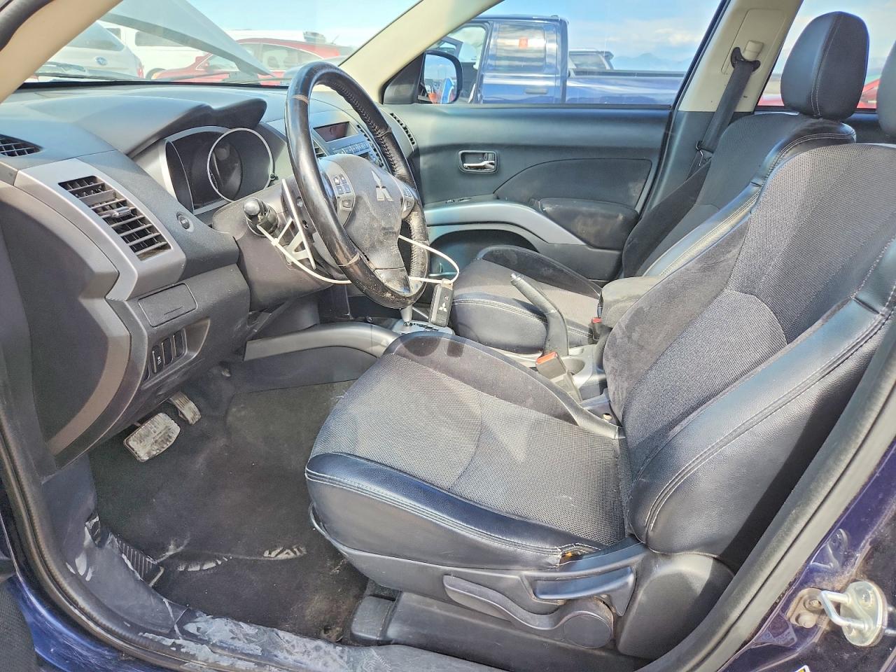 Mitsubishi Outlander Se