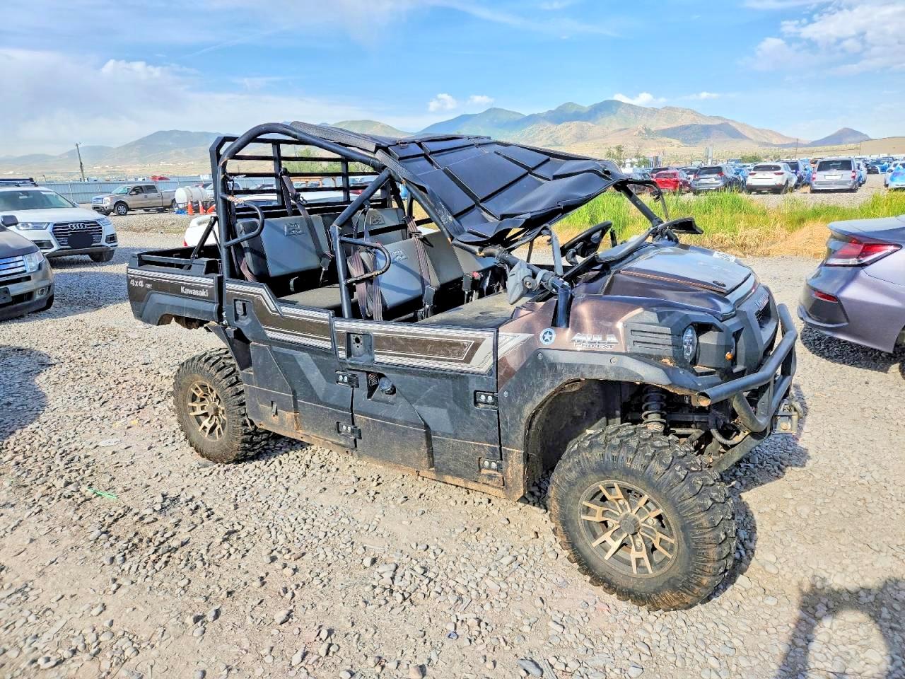 Salvage Kawasaki Mule P Fxt Image