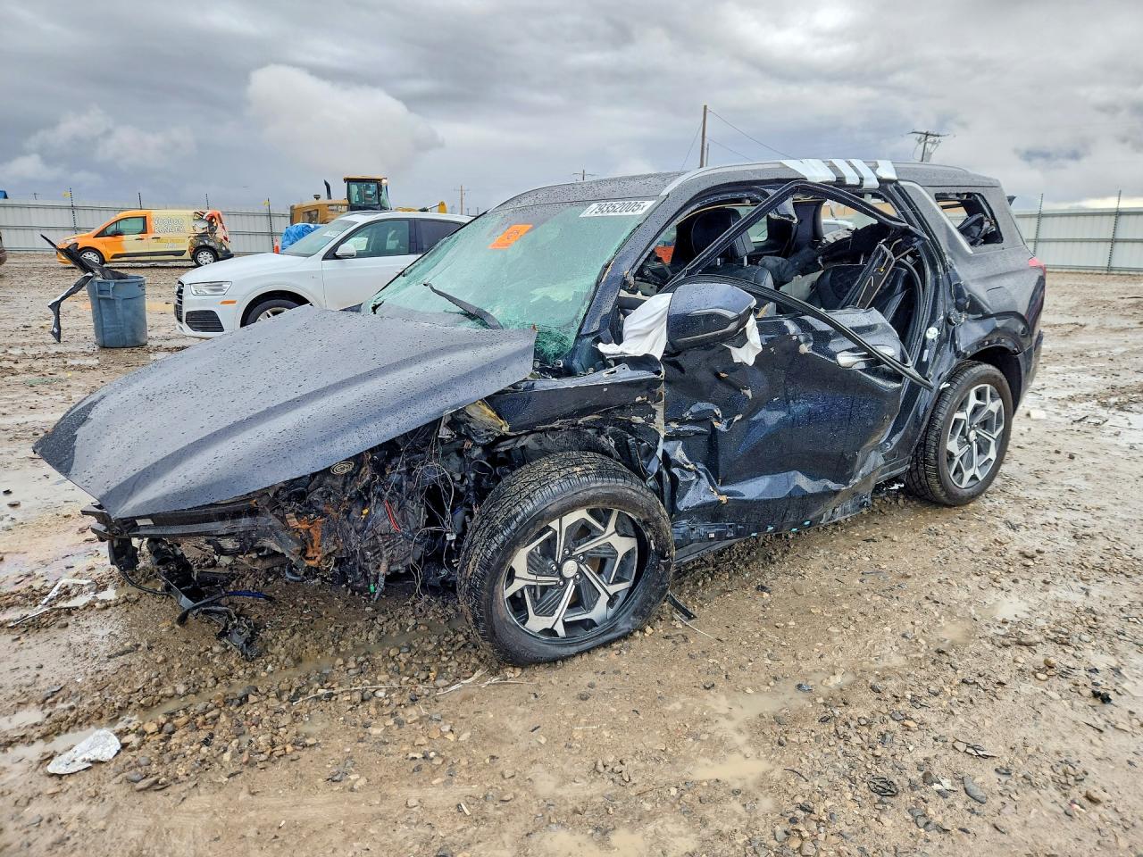 Salvage Hyundai PALISADE Image