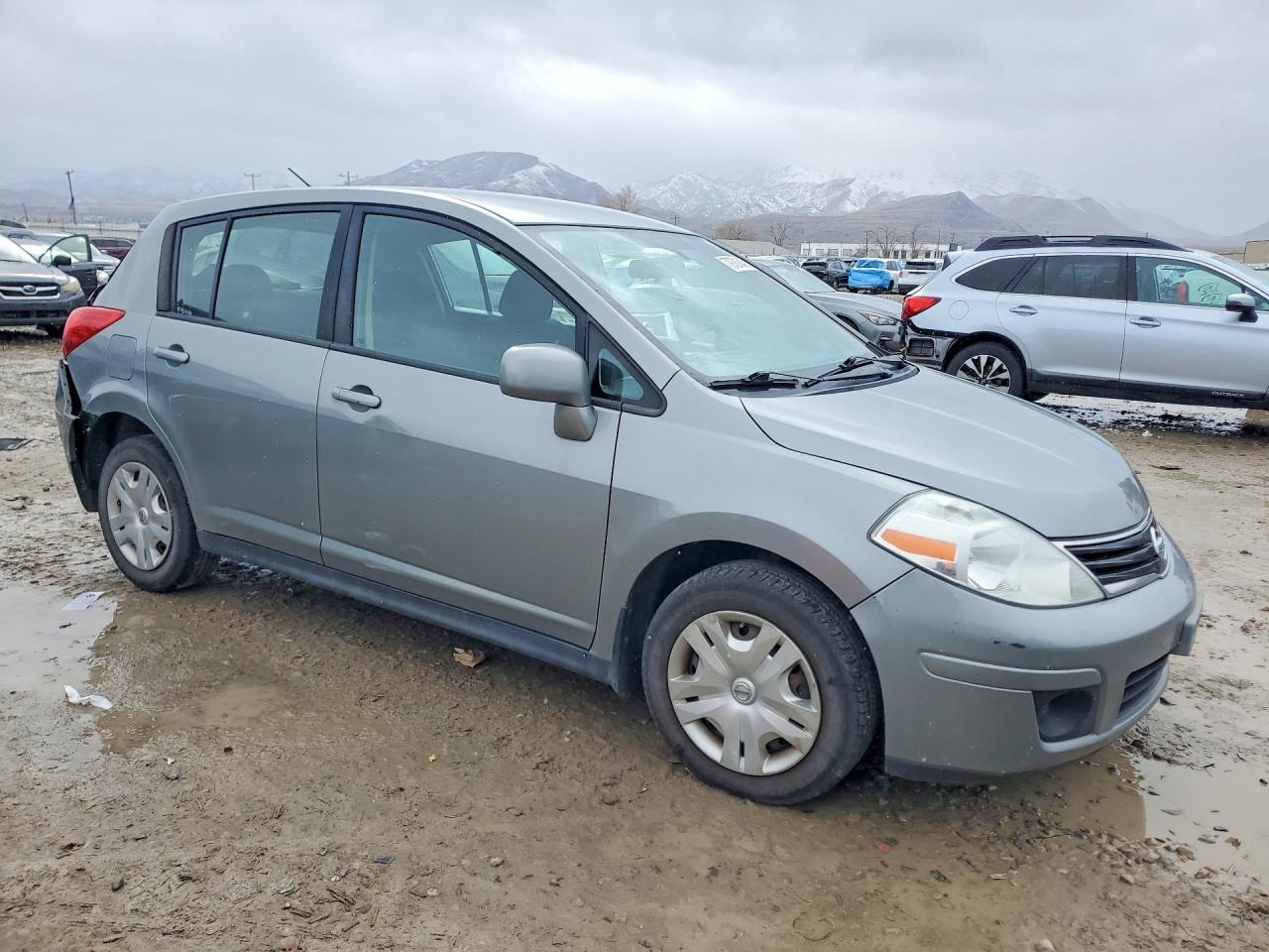 Nissan Versa 1.8 S