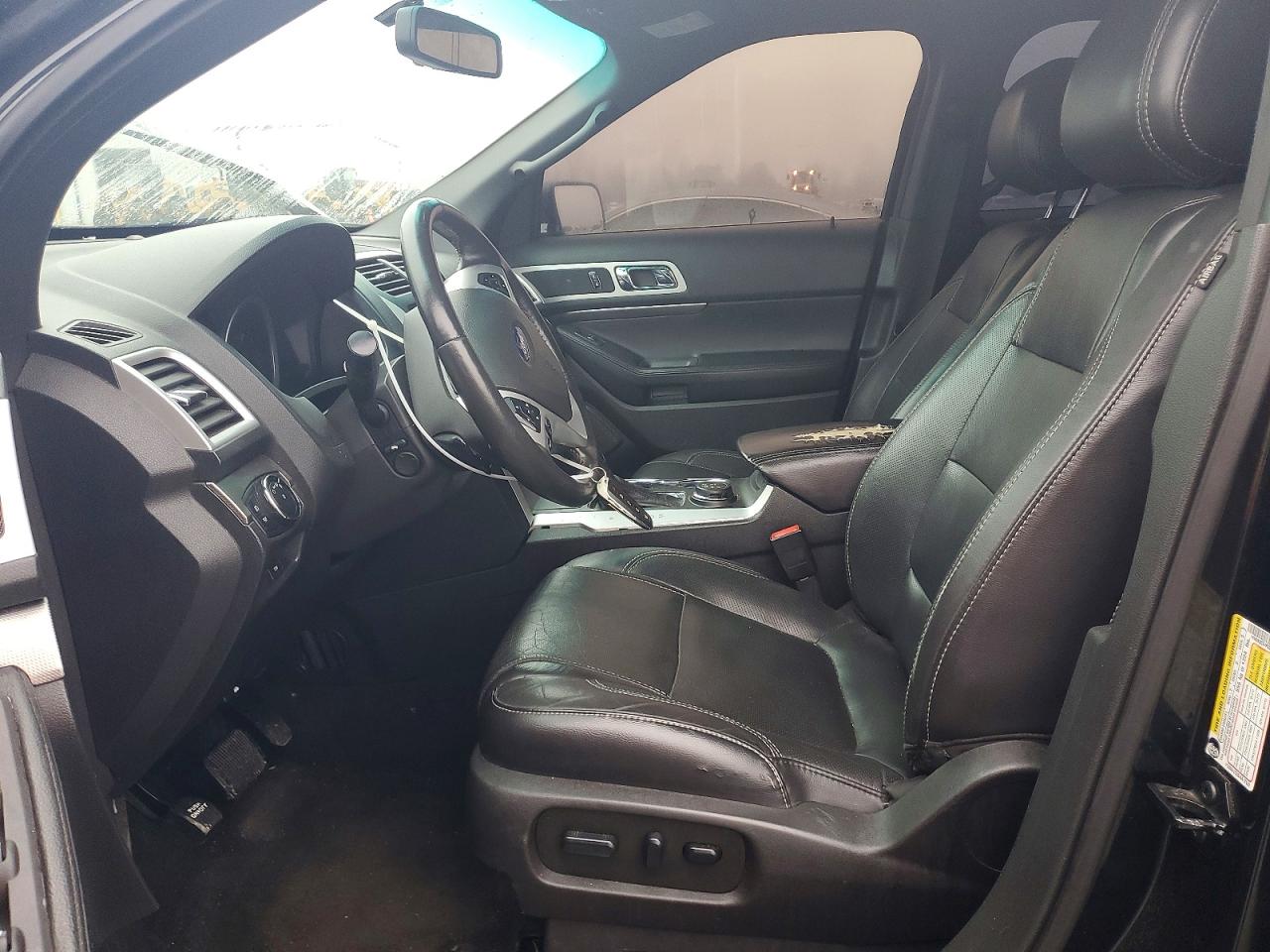 Ford Explorer Sport