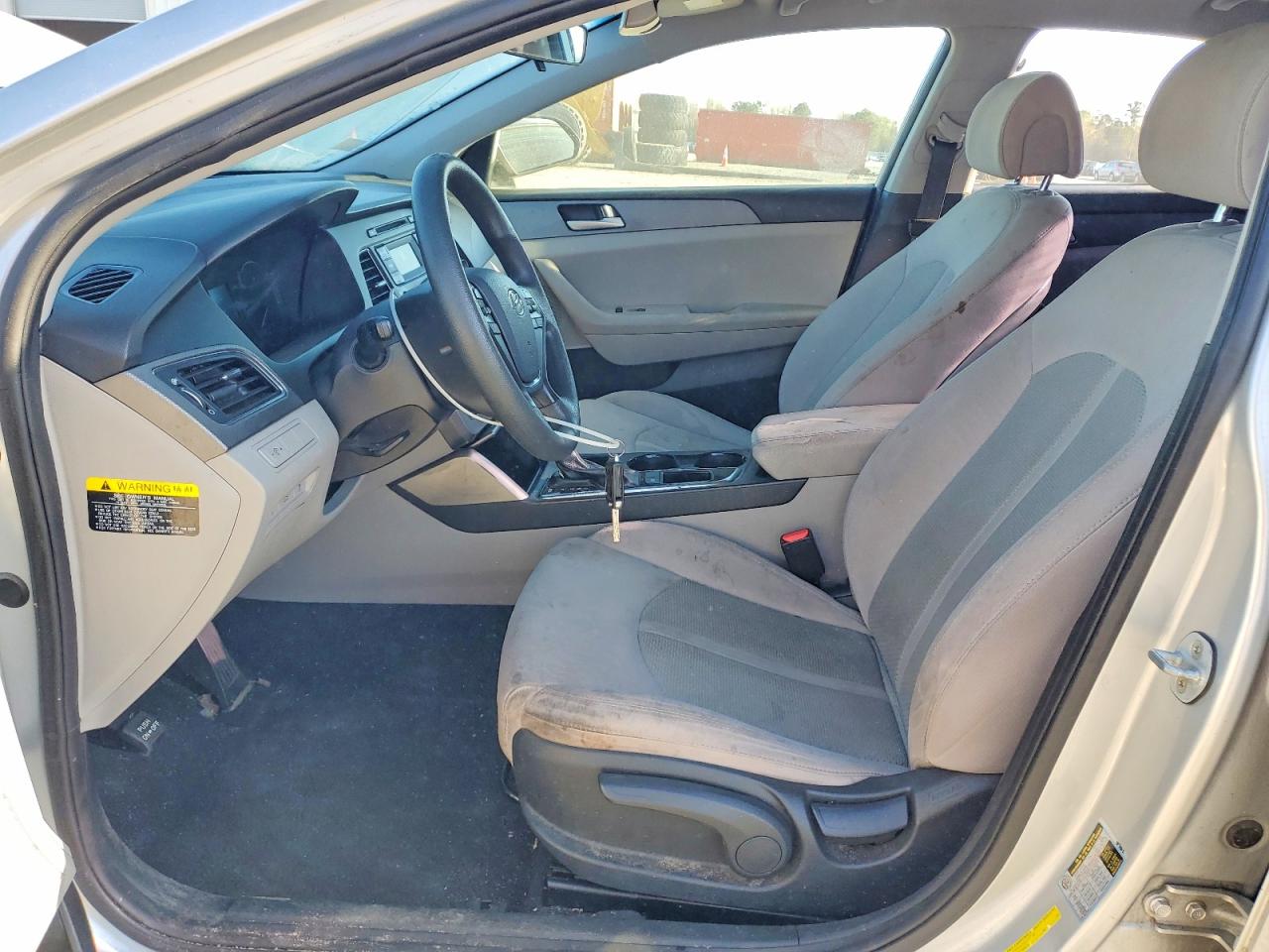 Hyundai SONATA Base