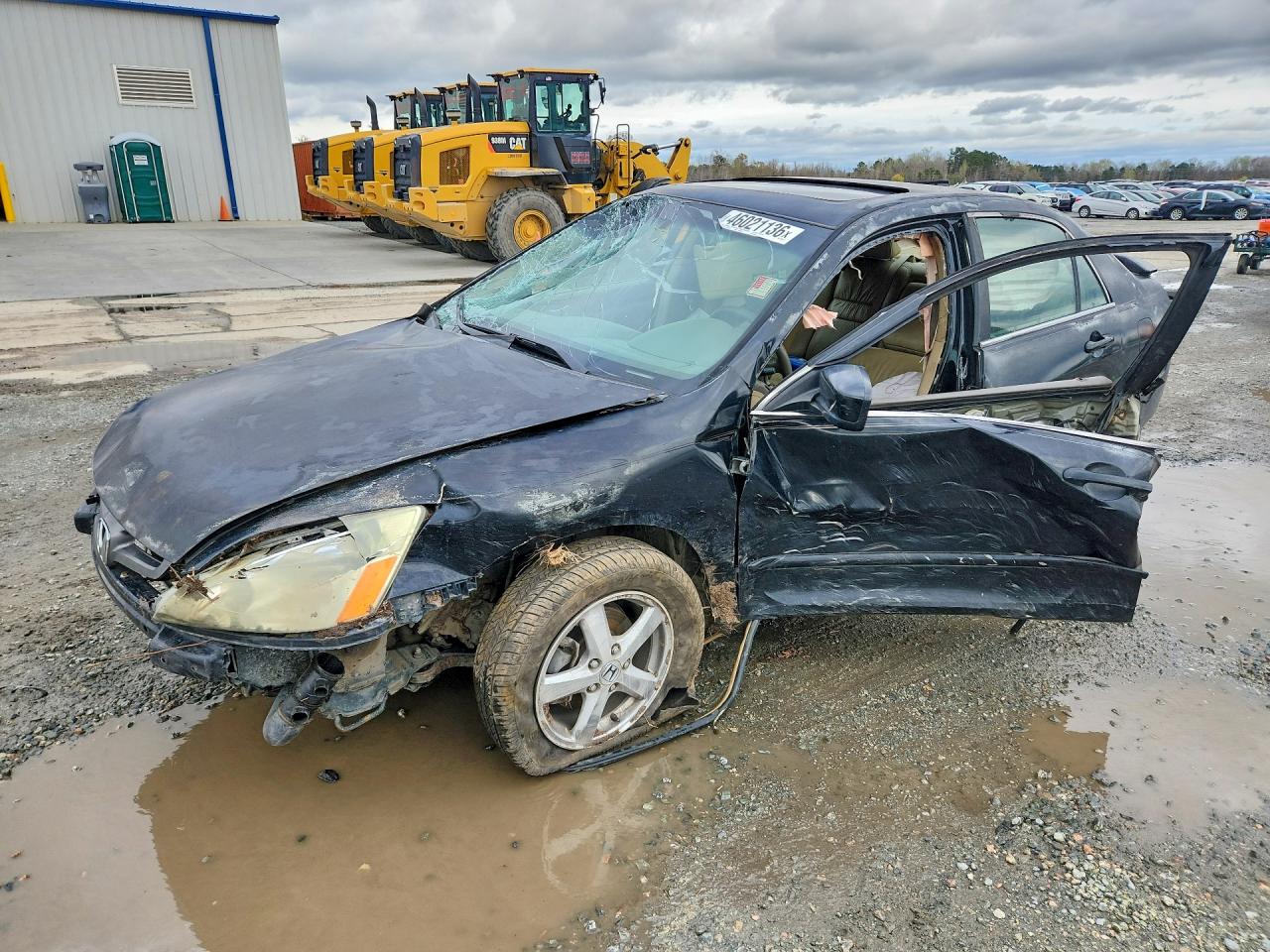 Salvage Honda Accord Image